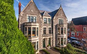 Lincoln House Private Hotel